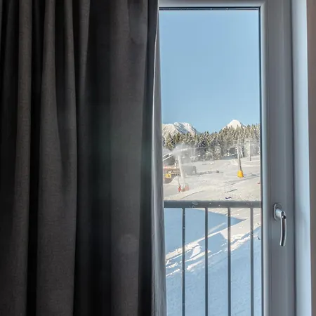 Hotel House Rozka 3*