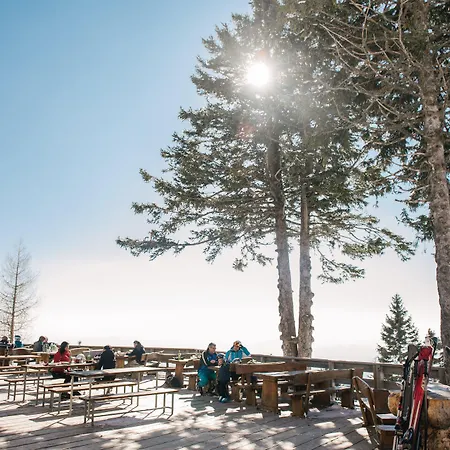 Hotel House Rozka 3*