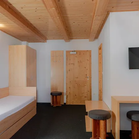 House Rozka 3*